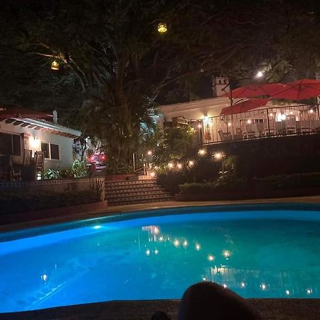 Hotel Casa Maria Emilia Cuernavaca Zewnętrze zdjęcie