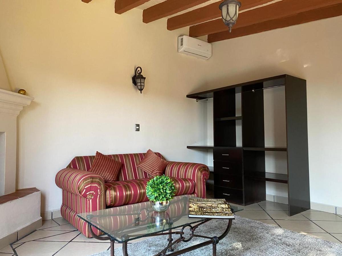 Hotel Casa Maria Emilia Cuernavaca Zewnętrze zdjęcie