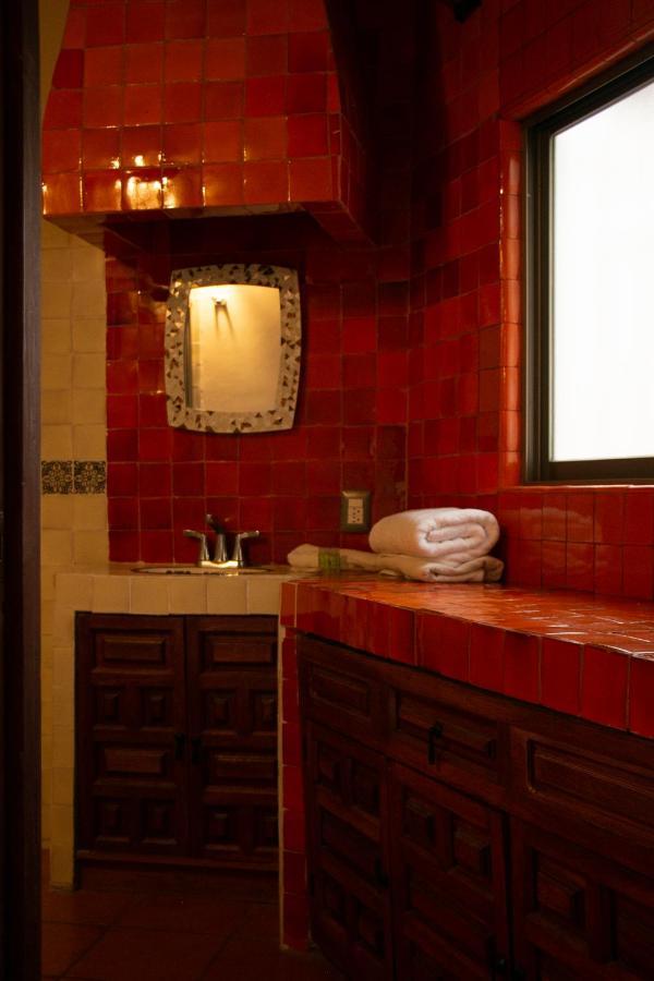 Hotel Casa Maria Emilia Cuernavaca Zewnętrze zdjęcie